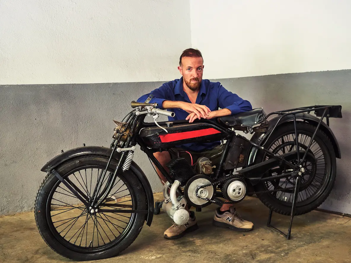 Leonardo escudero recicla tu moto